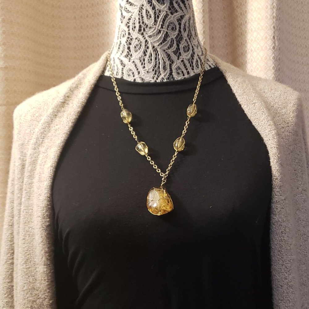 Amber Stone Gold Necklace